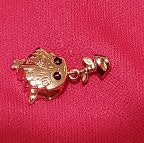 Tulip Charm - Picture 6 of 7